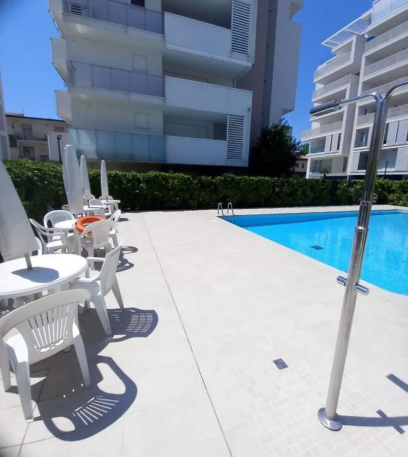 Jesolo Flat - Swimming Pool Beach And Park Free イタリア